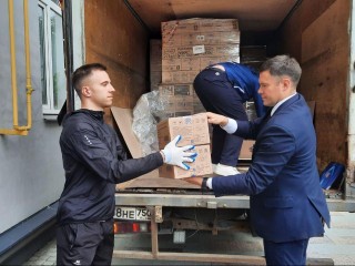 Полторы тонны гумпомощи отправили волонтеры Балашихи участникам спецоперации