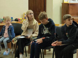 Ненастная погода - не повод сидеть дома: расписание активностей для школьников