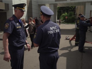 Два пожарных расчета потушили условный пожар в больнице Реутова