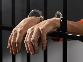 Мужчину, убившего знакомого шампуром, задержали в Кашире