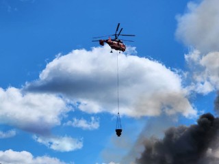 Два вертолета Жуковского АСЦ тушили природный пожар в Липецкой области