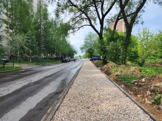 Дорога к лицею на улице 60 лет СССР станет удобнее благодаря новому тротуару