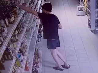 Росгвардейцы задержали вора с топором, вломившегося в магазин в Талдоме