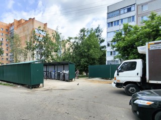 Как в Домодедове решают проблемы с мусорными контейнерами