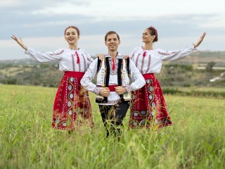Какие праздники отмечаются 25 июня 2025 года