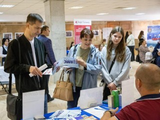 Всероссийская ярмарка вакансий собрала работодателей и соискателей в Подольске