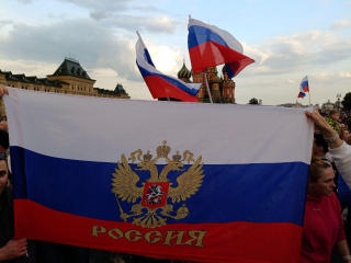 Делегация Электростали отметила День России на Красной площади в Москве