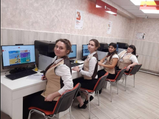 Подмосковные МФЦ упрощают доступ к Госуслугам