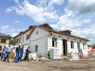 Строители закончат ремонт школы №2 в срок