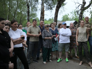 Жителям аварийных домов на Радиотехнической разъяснили сроки переселения