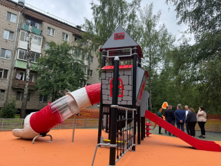 В Апрелевке открылась новая современная площадка для детских игр