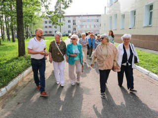В Дубне обсудили медицинскую помощь старшему поколению