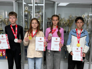 Легкоатлеты чеховской спортшколы выиграли медали регионального первенства