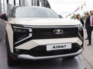 Названа цена нового кроссовера Lada Azimut