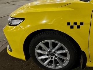 Мужчина спас юного велосипедиста от наезда такси в Одинцове