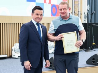 Врач и медсестра из Мытищ получили региональные награды к празднику