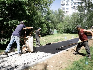 В Люберцах продолжили обустраивать десять народных троп из запланированных 43