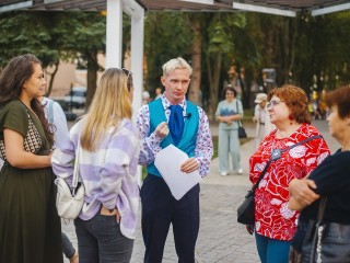 Пушкинский музтеатр в День России проведет исторические променады в парке
