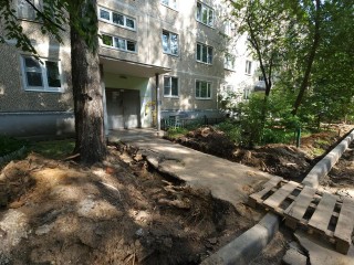 Двор на Новомытищинском проспекте дополнительно озеленят после окончания ремонта проезда