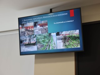 Администрация проверила работу управляющих компаний