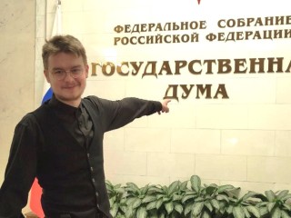 Каширянин претендует на победу в конкурсе памяти самого эпатажного политика России