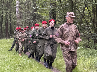 Километры мужества: юнармейцы Ступина пробежали за героев Бреста