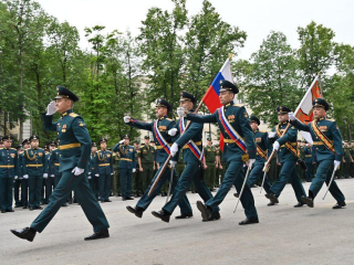 В Серпухове состоялся выпуск офицеров стратегических войск