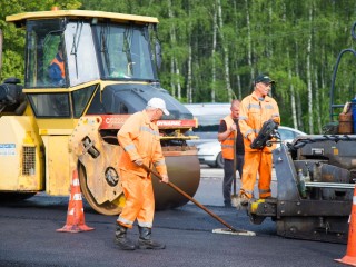 Отсыпку обочин и нанесение разметки проведут после ремонта дорог в Кашире
