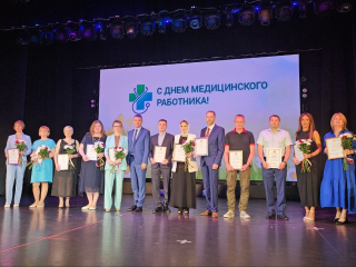 Глава Бронниц поблагодарил медиков за нелегкий труд и спасенные жизни