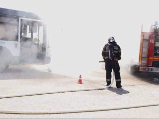 В Рузе спасатели и «скорая» помогли пострадавшим в условном ДТП