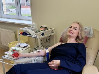«Пойдет на пользу сразу двум нуждающимся»: медики Красногорской больницы сами сдают кровь