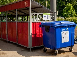 В Химках модернизируют более 20 контейнерных площадок для сбора мусора