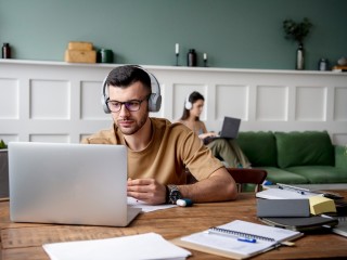 За некачественные онлайн-курсы разрешат вернуть деньги