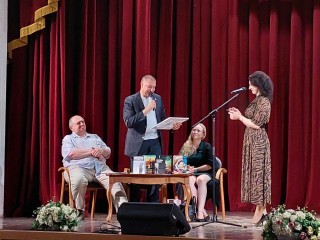 Любители поэзии нашли «50 оттенков времени» в Видном