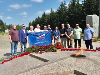 Дорогу от Щелкова до Алтая покорили участники патриотического автопробега