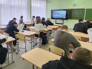 Пять клинских выпускниц сдали ЕГЭ на 100 баллов