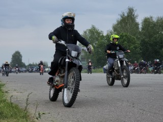Жителям Воскресенска рассказали, как безопасно ездить на питбайках