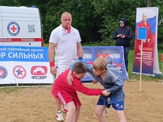 Первый турнир по пляжному самбо в Лобне объединил более 50 спортсменов