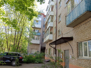 Управляющая организация в Сергиевом Посаде обновила входные группы