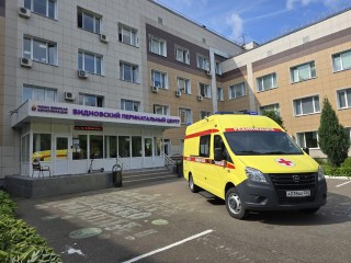 В Видновский перинатальный центр поступил новый реанимобиль для новорожденных