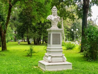 Парк и набережная в Лотошине преобразятся к осени