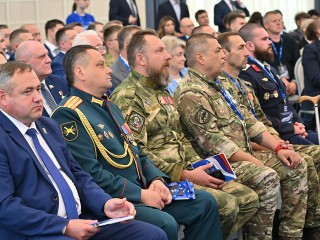 Новый закон для ветеранов: что предложили на форуме в Подмосковье