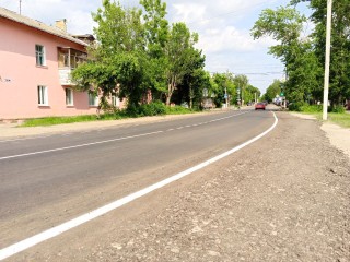 На улице Гражданской нанесли дорожную разметку