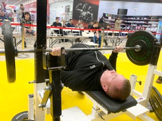 Стальную мощь силачей увидят звенигородцы 21 июня