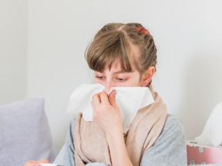 Педиатр: вирус кори сможет временно обнулить иммунную память организма