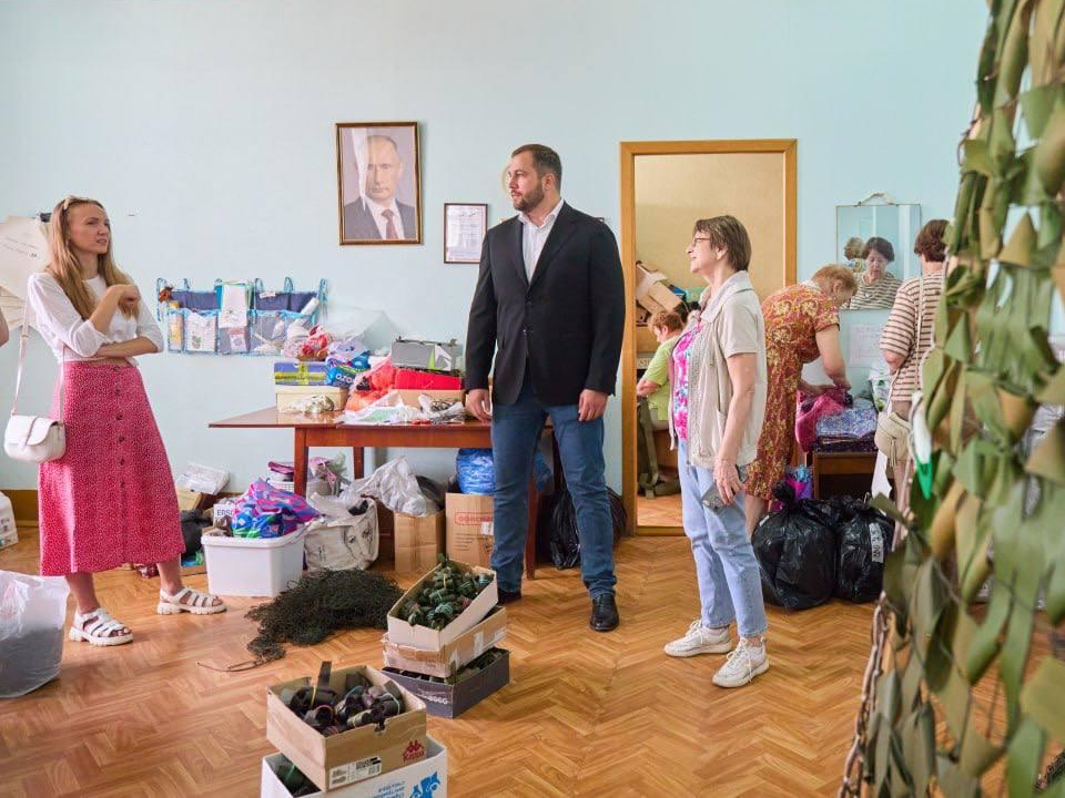 Более 2400 маскировочных сетей сплела группа волонтеров в Чехове