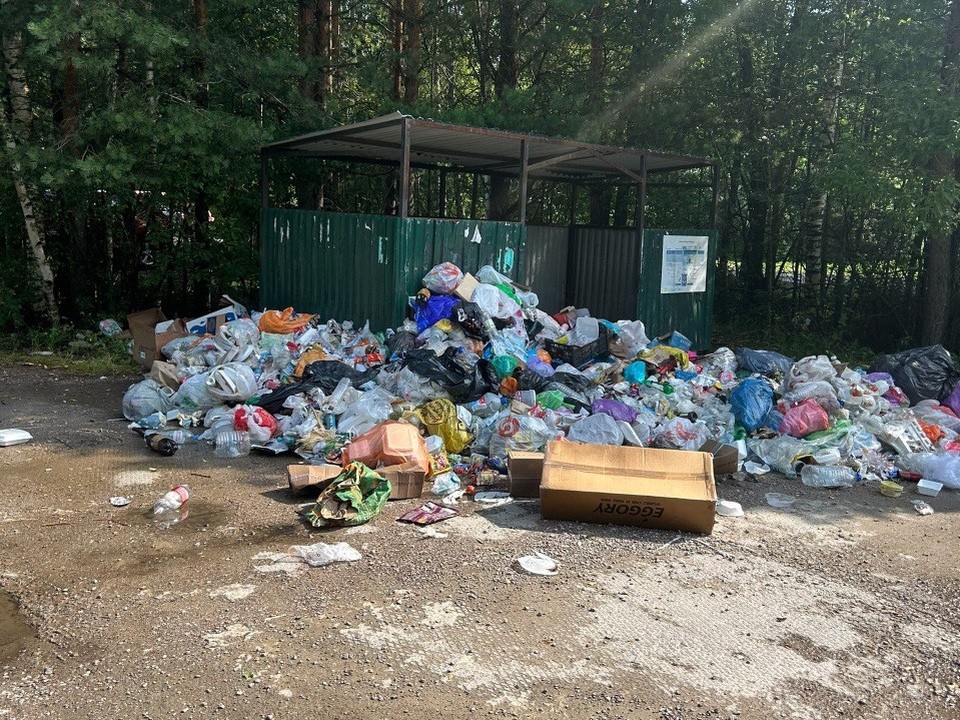 На Северном озере убрали образовавшиеся «горы» мусора