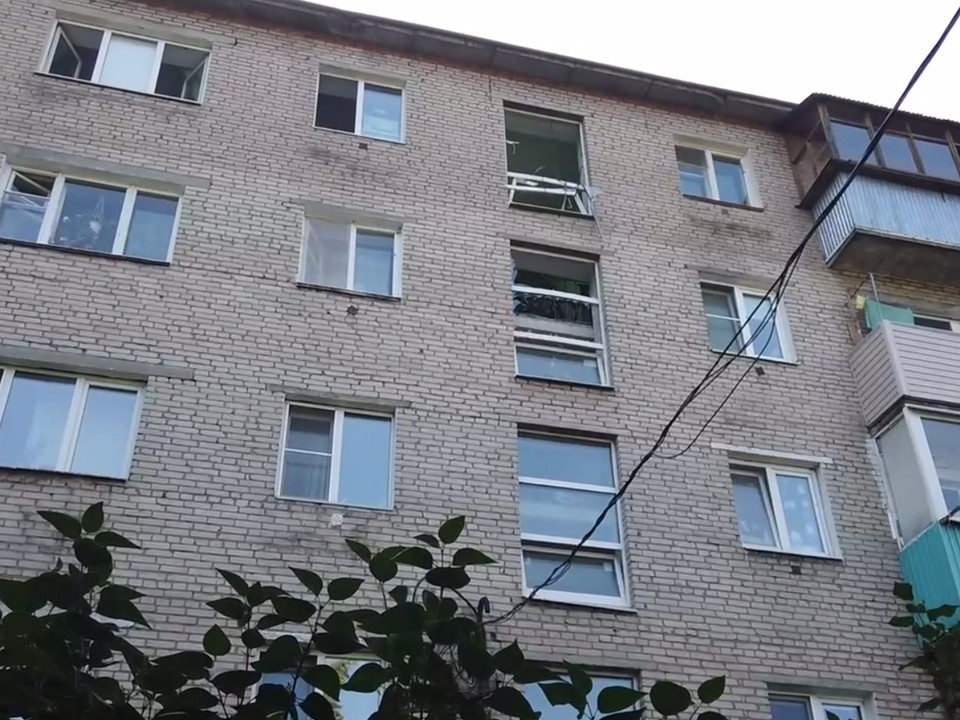 Причины взрыва в жилом доме в Щелкове выясняют специалисты