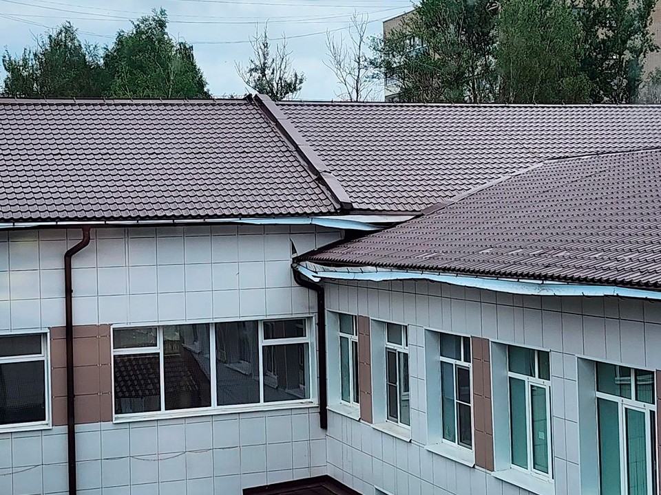 В Тимоновской школе обновят крышу, фасад и освежат классы к 1 сентября
