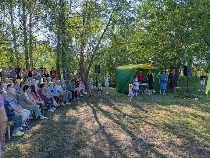 В Павловском Посаде отпраздновали престольный праздник в деревне Крупино